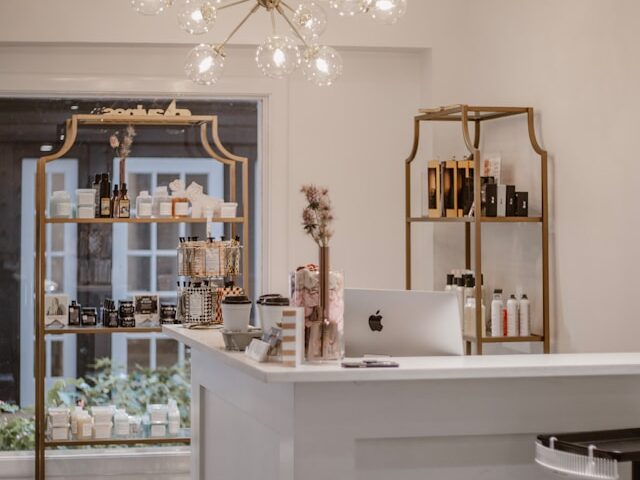 美容室のカウンターの画像