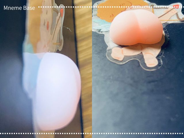 立体的なシールを横と下から見た画像