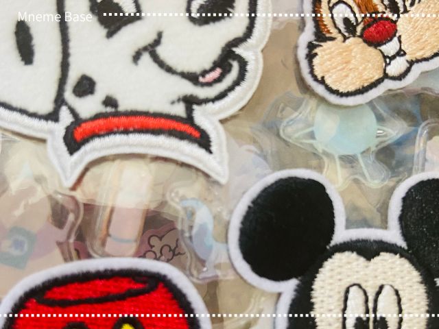 ディズニーキャラクターの刺繍ワッペンシールの画像